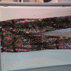 Soft Surrounding Colrful Jungle Print Stretch Pull On Pants